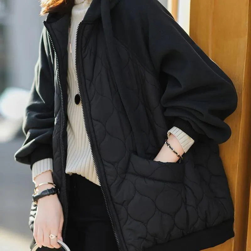 Chaqueta acolchada acolchada con capucha Mysa - Image 5